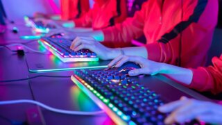 今からでも遅くない！eスポーツを始める最適な年齢や始め方は？